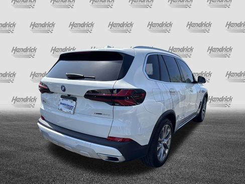 Used 2024 BMW X5 xDrive50e w/ Climate Comfort Package image 11