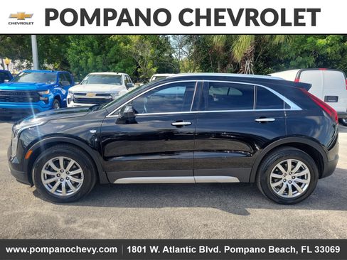 Used 2019 Cadillac XT4 Premium Luxury w/ Driver Awareness Package image 6