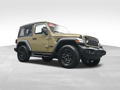Used 2025 Jeep Wrangler Sport AWD/4WD image 26