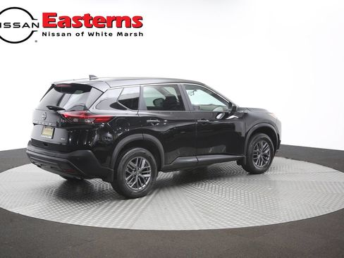 Used 2023 Nissan Rogue S AWD/4WD image 38