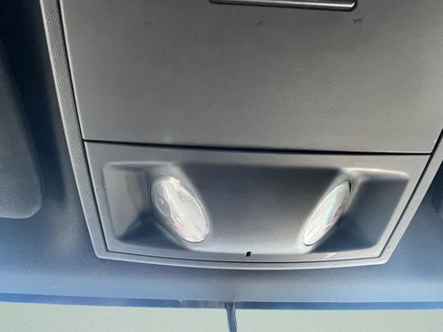 Used 2017 Dodge Grand Caravan SE image 20