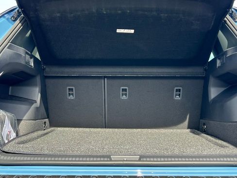 New 2026 Volkswagen Tiguan SEL R-Line AWD/4WD image 43