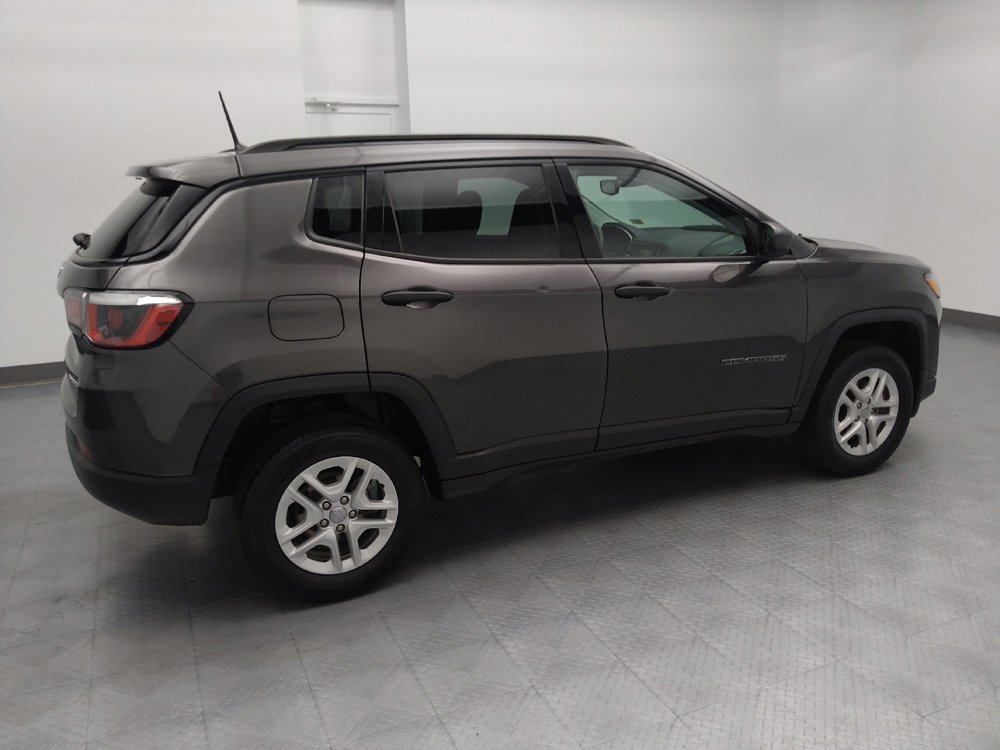 Used 2018 Jeep Compass Sport AWD/4WD image 10