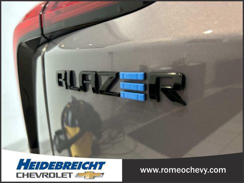 Used 2024 Chevrolet Blazer EV RS AWD/4WD image 38