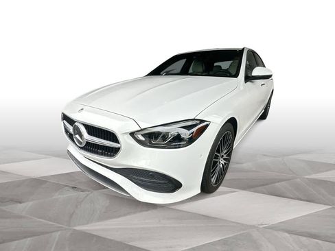 Used 2024 Mercedes-Benz C 300 Sedan image 4