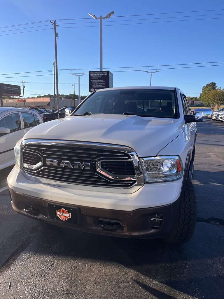 Used 2018 RAM 1500 Laramie Longhorn AWD/4WD image 2