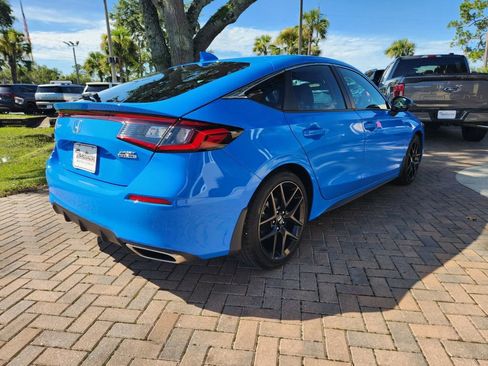 Used 2024 Honda Civic Sport Touring image 5