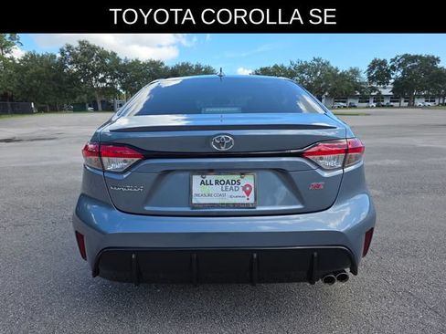 Used 2024 Toyota Corolla SE FWD image 4