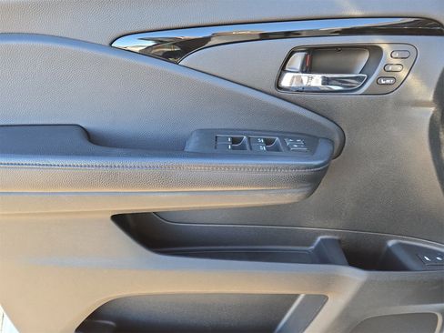 Used 2018 Honda Pilot Elite image 15