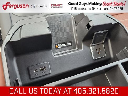 New 2026 GMC Sierra 3500 Denali Ultimate AWD/4WD image 36