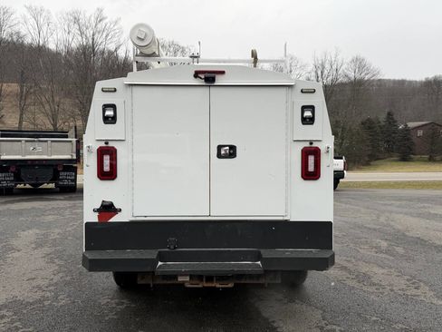 Used 2022 Ford F350 XL w/ Power Equipment Group image 6