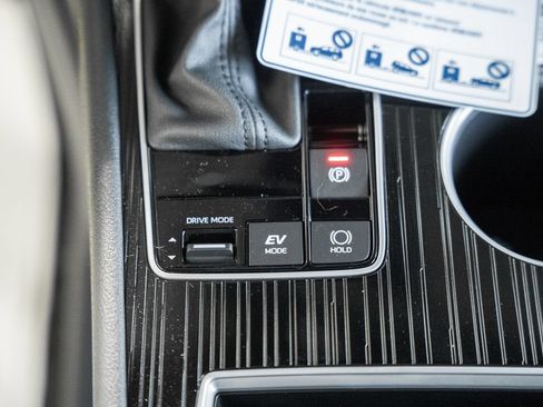 New 2026 Toyota Sienna XLE Woodland Edition AWD/4WD image 26