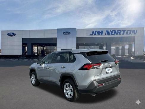 Used 2025 Toyota RAV4 LE AWD/4WD image 7