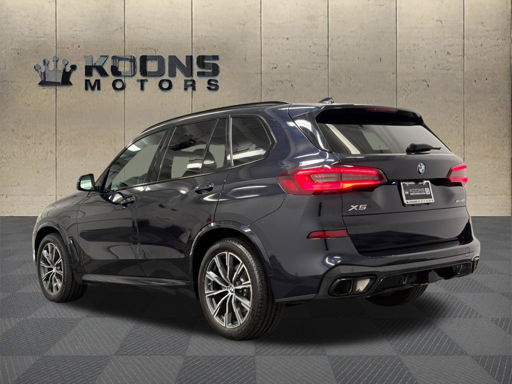 Used 2023 BMW X5 xDrive40i w/ M Sport Package AWD/4WD image 6