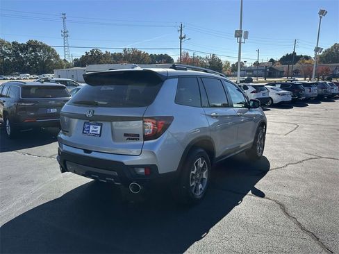 Certified 2022 Honda Passport TrailSport image 27