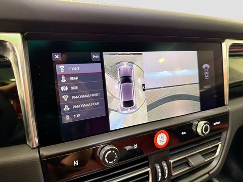 New 2026 Porsche Macan AWD/4WD image 15