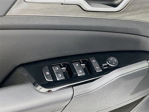 Used 2024 Kia Sportage X-Line w/ X-Line Premium Package image 9