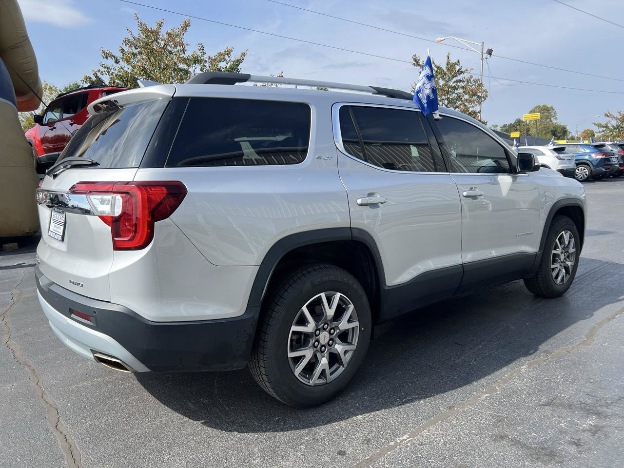 Used 2020 GMC Acadia SLT AWD/4WD image 6