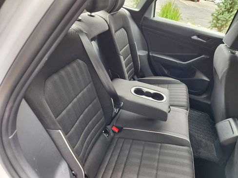 Certified 2024 Volkswagen Jetta Sport image 16