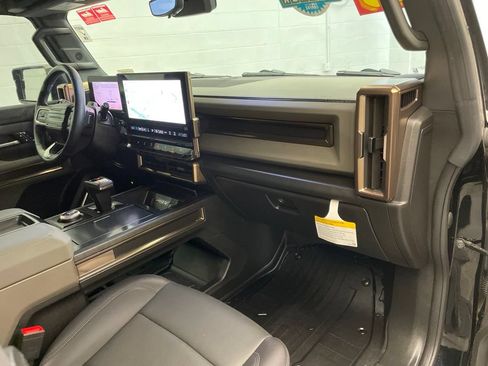 Used 2024 GMC Hummer EV 3X w/ Extreme Off-Road Package AWD/4WD image 23