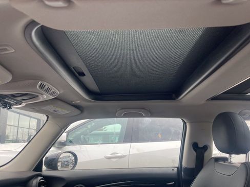 Used 2023 MINI Cooper S image 6