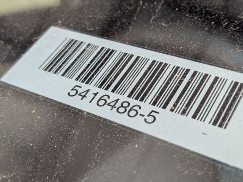 Used 2023 Nissan Rogue S image 34