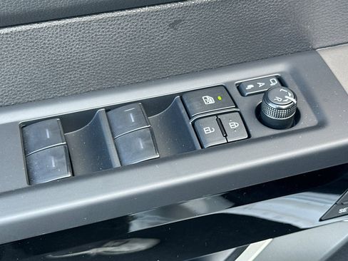 New 2026 Toyota Tundra Limited image 13