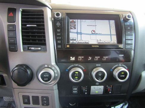 Used 2012 Toyota Sequoia Platinum RWD image 23
