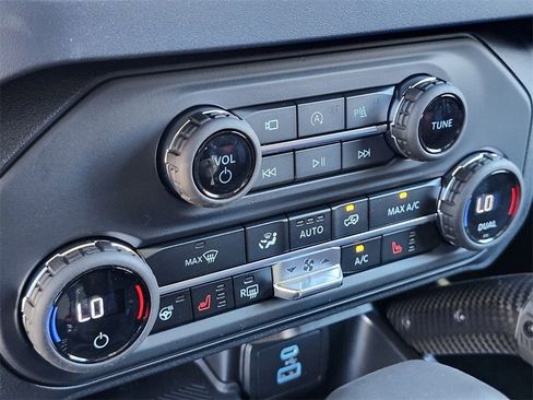 New 2025 Ford Bronco Raptor image 20