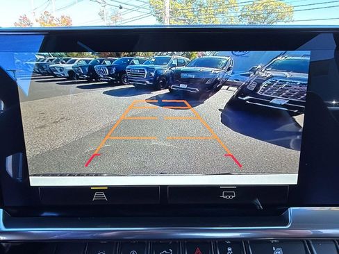 Certified 2025 Chevrolet Silverado 1500 LT image 13