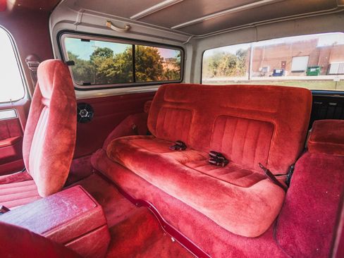 Used 1990 GMC Jimmy 4WD image 30