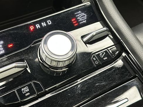 Used 2023 Jeep Grand Cherokee Summit AWD/4WD image 26
