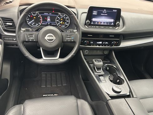 Used 2023 Nissan Rogue SV w/ SV Premium B Package AWD/4WD image 11