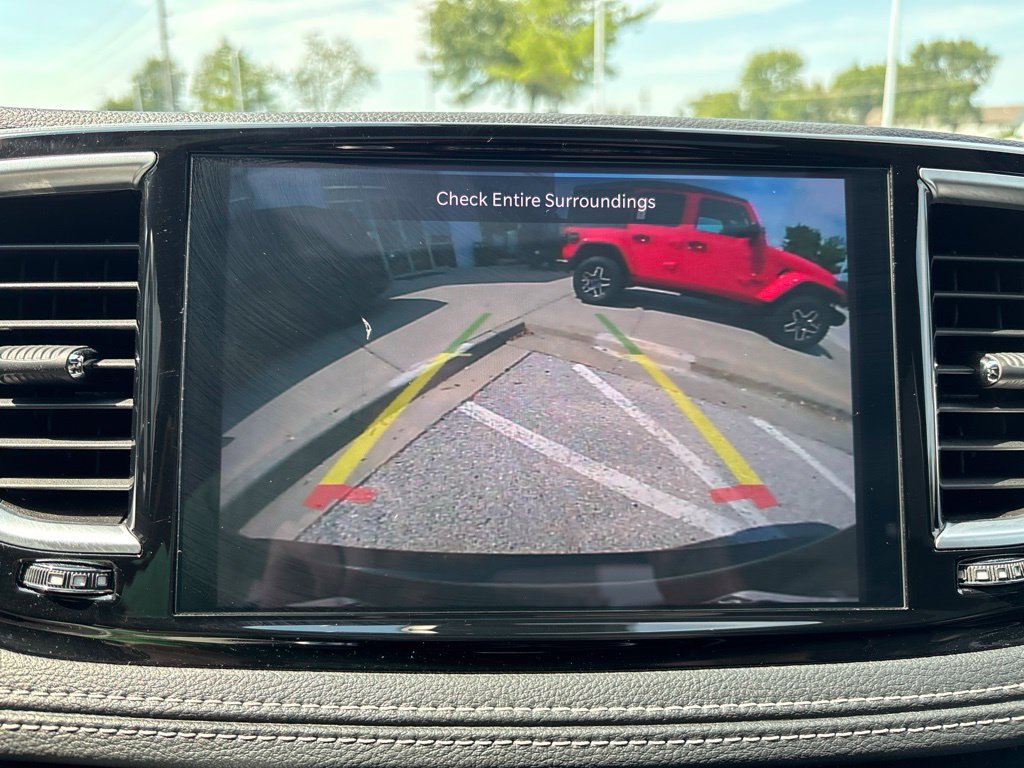 Used 2025 Chrysler Pacifica Limited FWD image 40