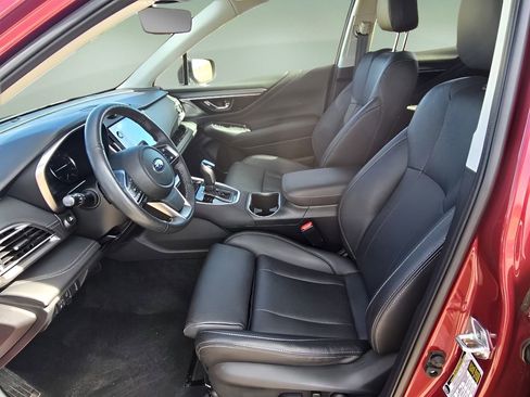 Used 2024 Subaru Outback Limited image 12