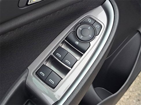 Used 2025 Chevrolet Malibu LS image 19