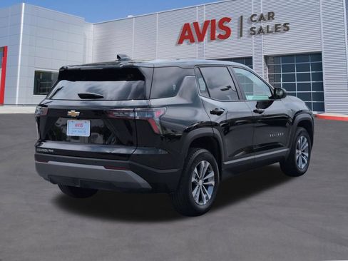 Used 2025 Chevrolet Equinox LT AWD/4WD image 6