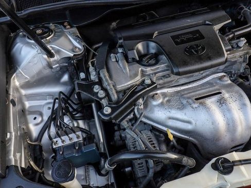 Used 2014 Toyota Camry SE image 27