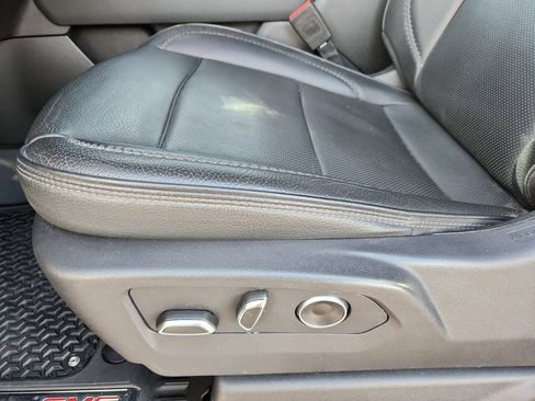 Used 2024 GMC Sierra 2500 Denali w/ Technology Package image 21