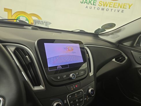 Certified 2023 Chevrolet Malibu LT w/ Midnight Edition image 21