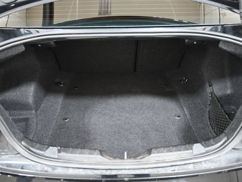 Used 2018 BMW M2 RWD image 21