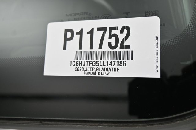 Used 2020 Jeep Gladiator Overland AWD/4WD image 30