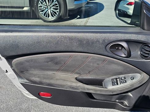 Used 2020 Nissan 370Z image 13