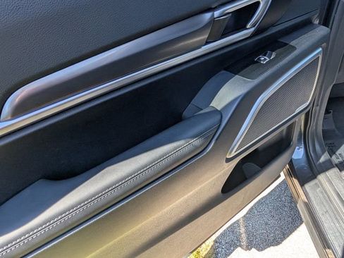 Used 2023 Kia Telluride S w/ S Sunroof Package AWD/4WD image 12