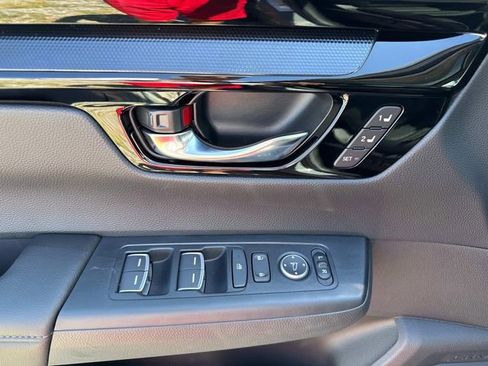 New 2026 Honda CR-V EX-L image 9