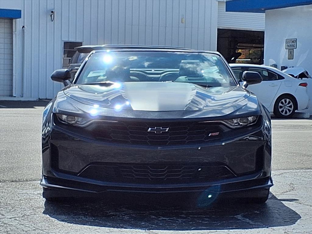 Certified 2024 Chevrolet Camaro LT RWD image 2