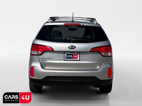 Used 2015 Kia Sorento LX image 6