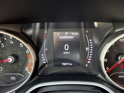 Used 2019 Jeep Compass Latitude image 12