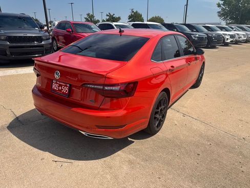 Used 2020 Volkswagen Jetta R-Line FWD image 7