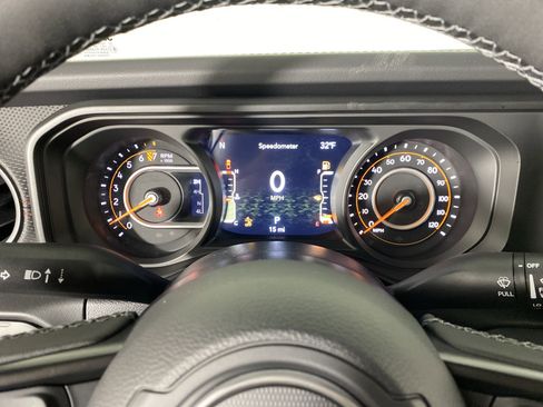 New 2026 Jeep Gladiator Rubicon w/ Steel Power Dome Hood Package image 17